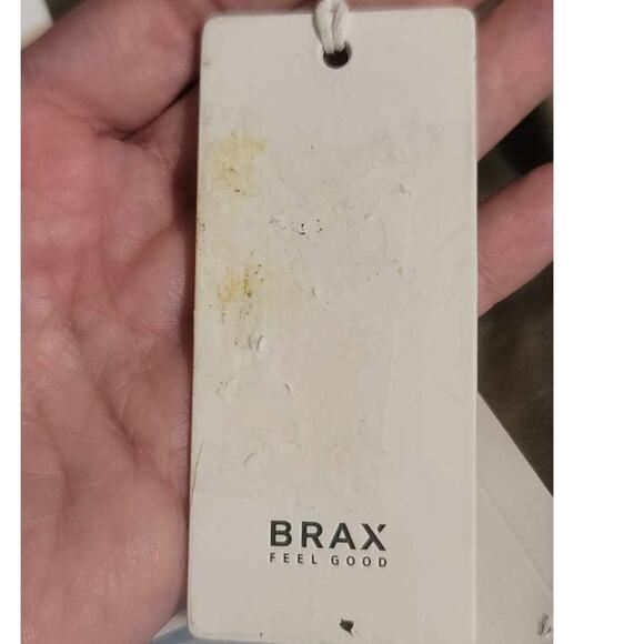 Brax Feel Good Bozen Flat Front Stretch Cotton Bermuda Shorts Green 33 NEW - Picture 15 of 16